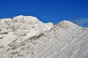 31 Cima Grem in primo piano a dx, Arera da sfondo a sx